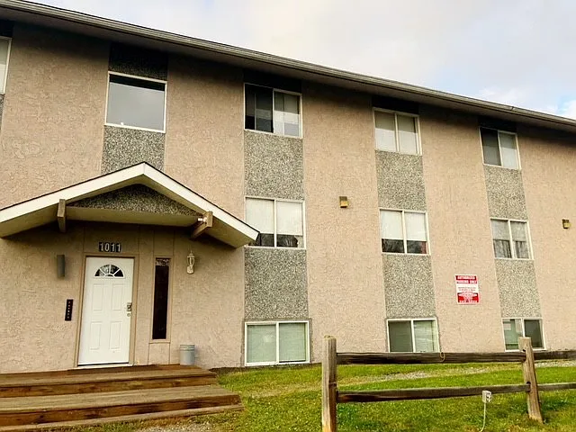 Building Photo - 1011 W 76th Ave