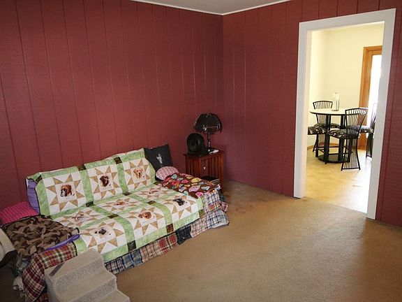 4th image of 2227 Northridge Ln