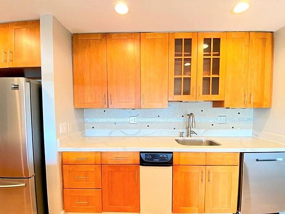 4th image of 2929 76th Ave SE APT 102