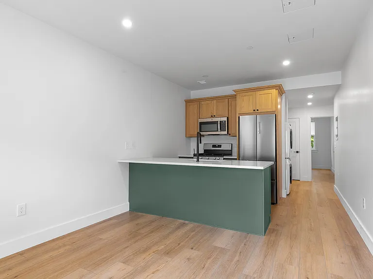 113 Ives Street — Photo 165