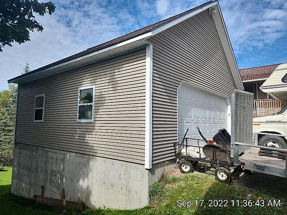 3rd image of 94 Highland Ave