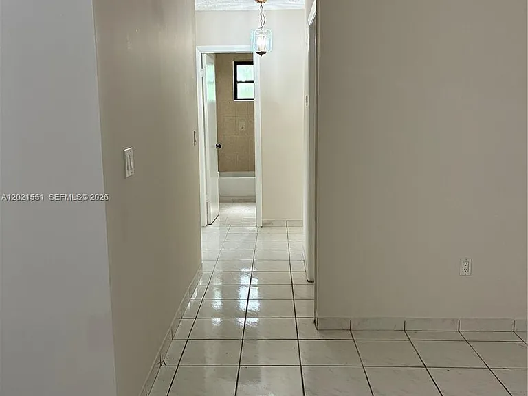 10881 SW 24th Ter — Photo 6