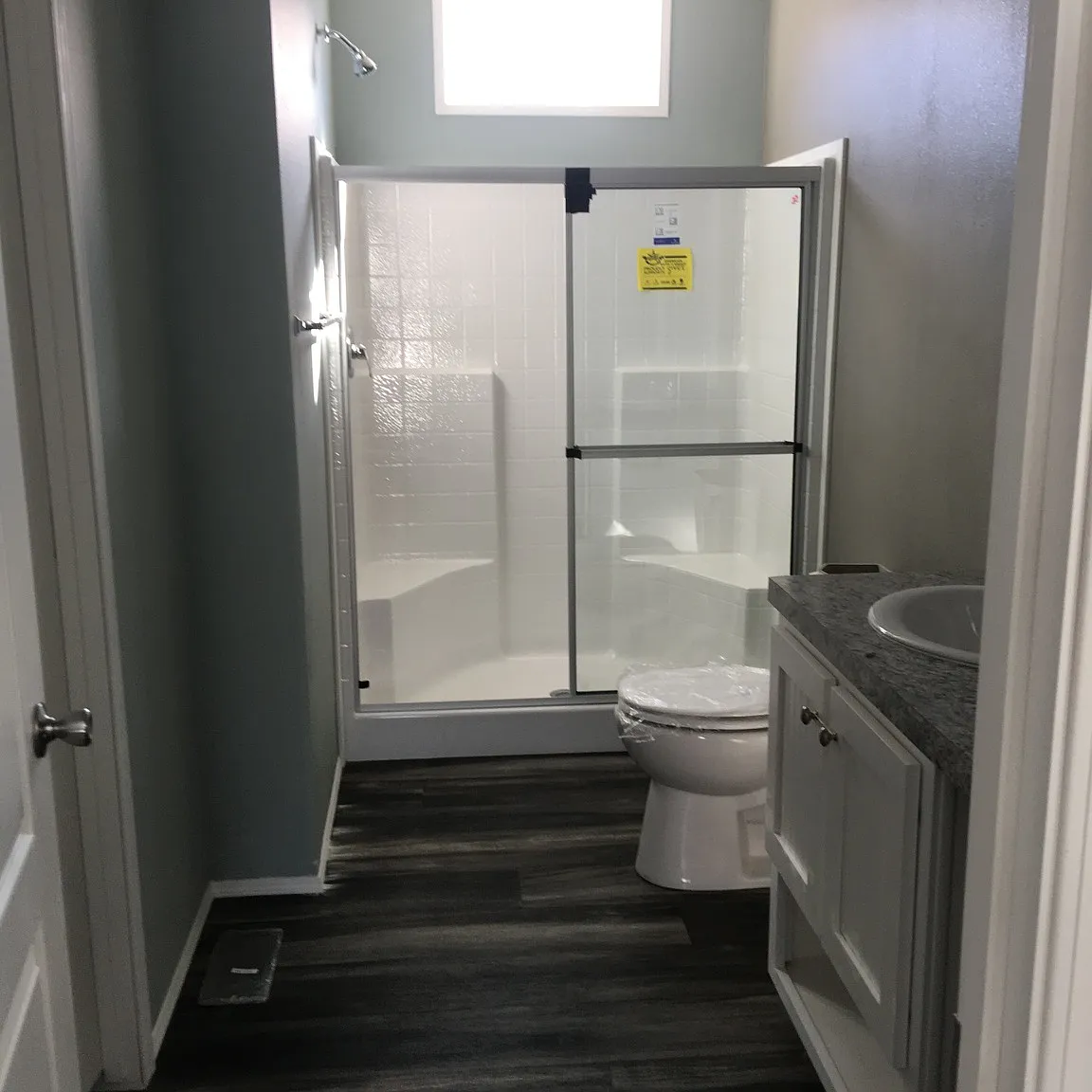 3 bed, 1600 sqft, $1,925 — Photo 3