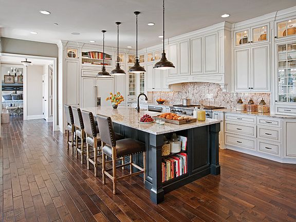 Gorgeous kitchen with large island and walk-in pantry
