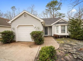 712 Eagle Point Ct, Galloway, NJ 08205