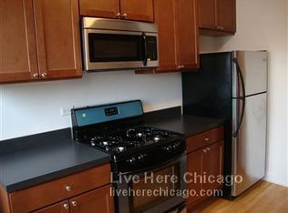 1900 W Cuyler Ave APT 1, Chicago, IL 60613