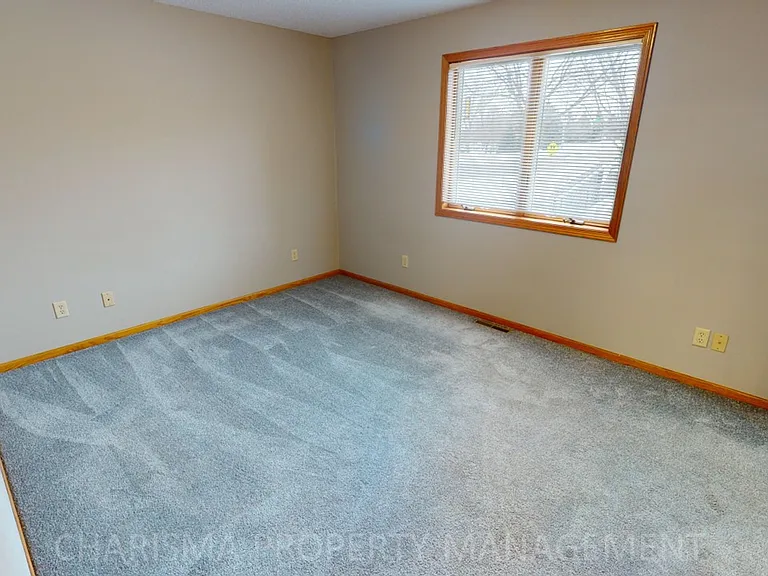 Hoppe Properties — Photo 38