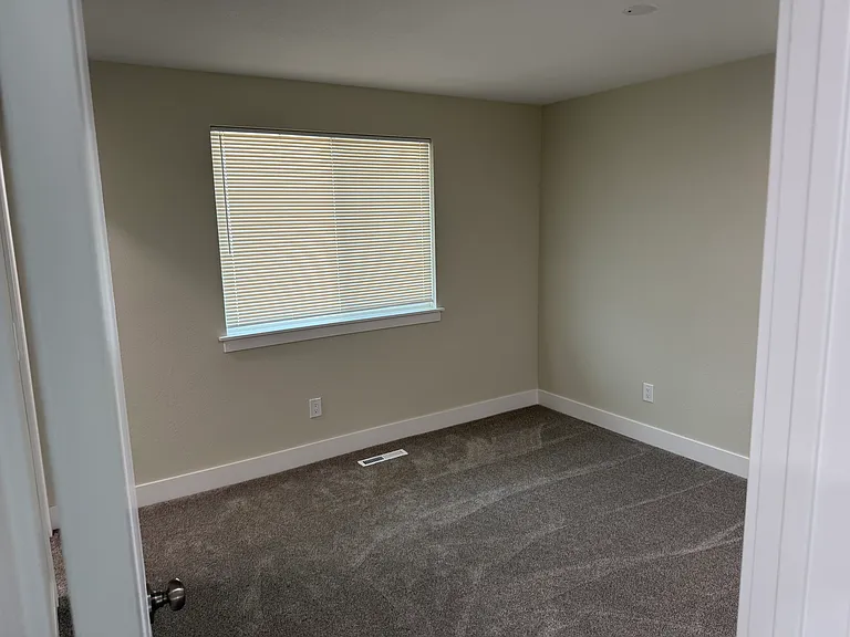 4008 Cottonwood Dr — Photo 9