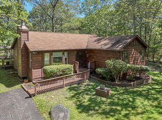 104 Gristmill Ter, Milford, PA 18337