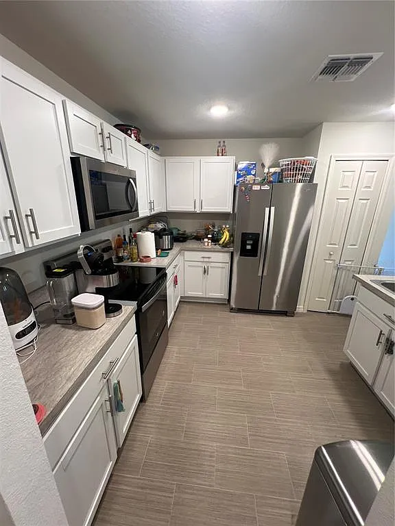 3 bed, 2.0 bath, 1282 sqft, $1,750 — Photo 2