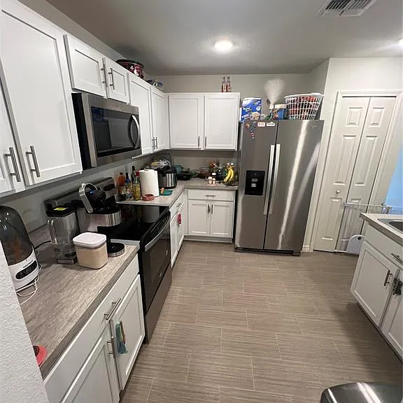 46 Willow Ln — Photo 2