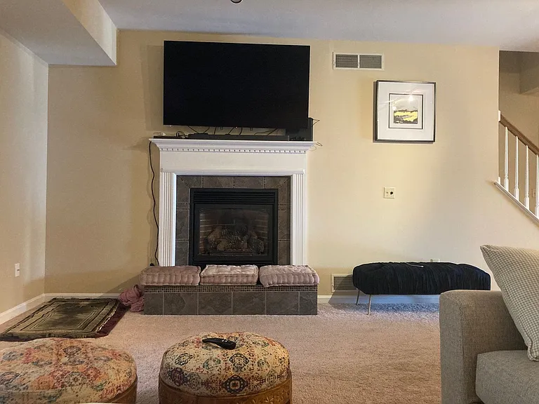 616 Springhouse Ln — Photo 5
