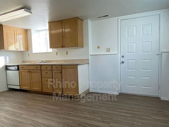 4th image of 3185 S 2050 W