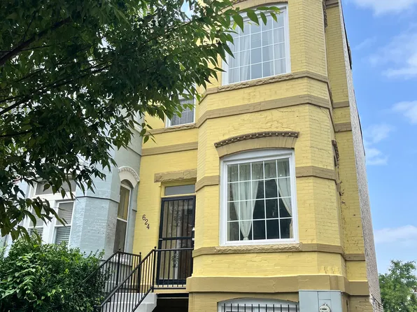 624 11th St NE #1, Washington, DC 20002