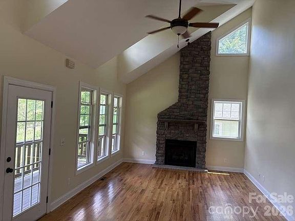5th image of 260 Bull Creek Rd