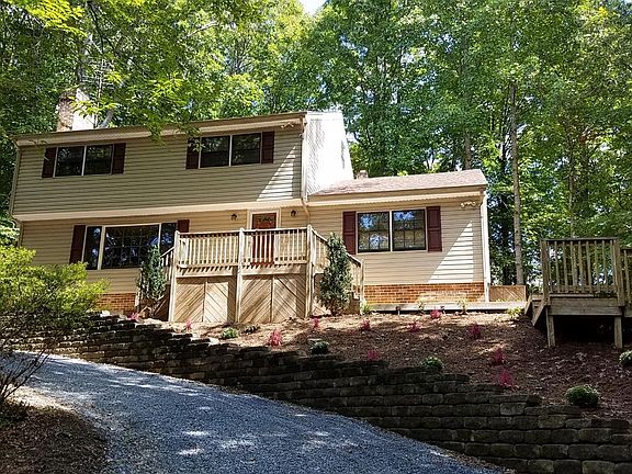 2nd image of 112 Juniper Dr