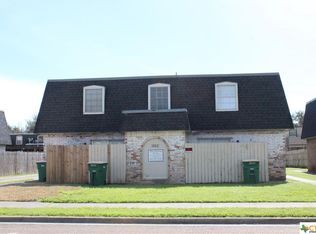 1803 Rosemary Ave, Victoria, TX 77901