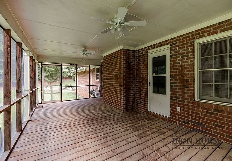 8671 Macon Hwy — Photo 35