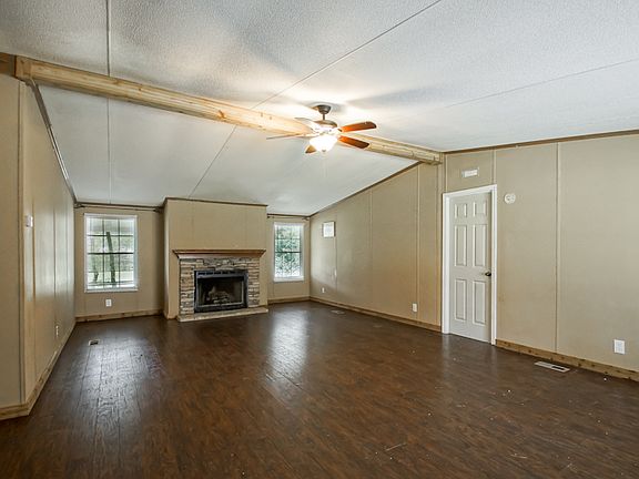 4th image of 34668 Oak Place Dr