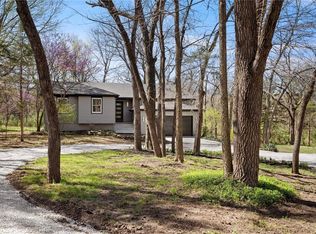 26945 W 226th St, Spring Hill, KS 66083