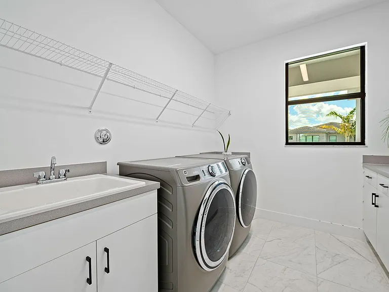 8599 Tower Bridge Ct — Photo 25