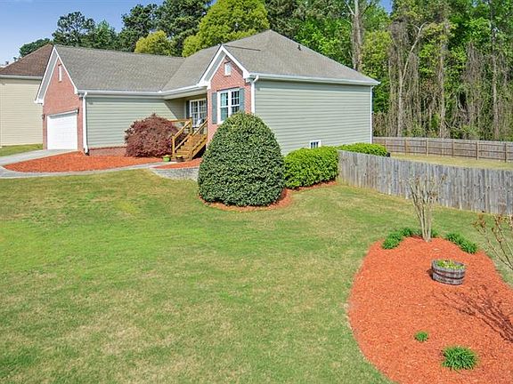 2nd image of 880 Cline Petty Way