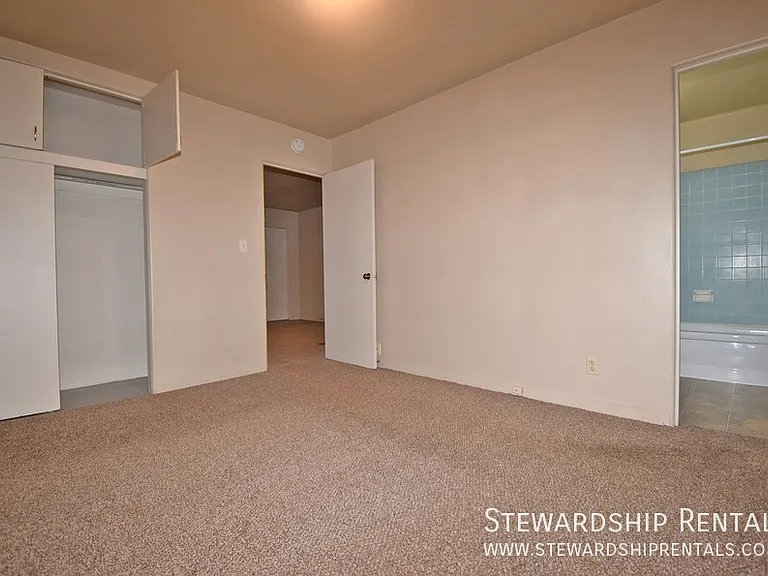 942 E 18th Ave #6 — Photo 13