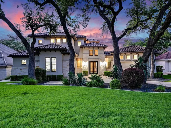 72 Tiburon Dr, The Hills, TX 78738