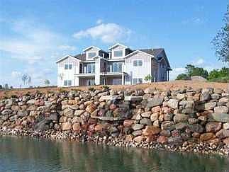 1st image of 303 River Valley Dr