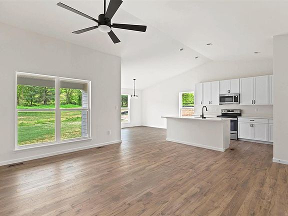 3rd image of 3841 Rapids Dr