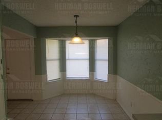 5203 Hideaway Ct, Arlington, TX 76017