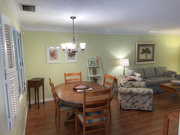 4th image of 316 Elmira Ct