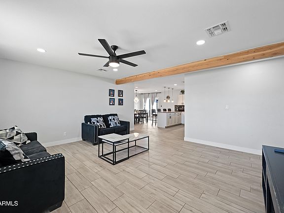 4th image of 1344 E ELLIS Circle