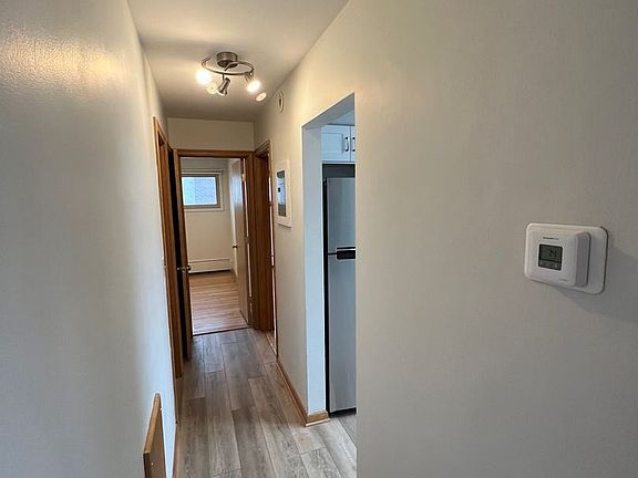 5th image of 636 Larpenteur Ave W APT 7