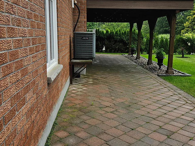 30 Craigleith Cres #LOWER — Photo 9