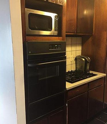 5th image of 42 Pine St APT 5D