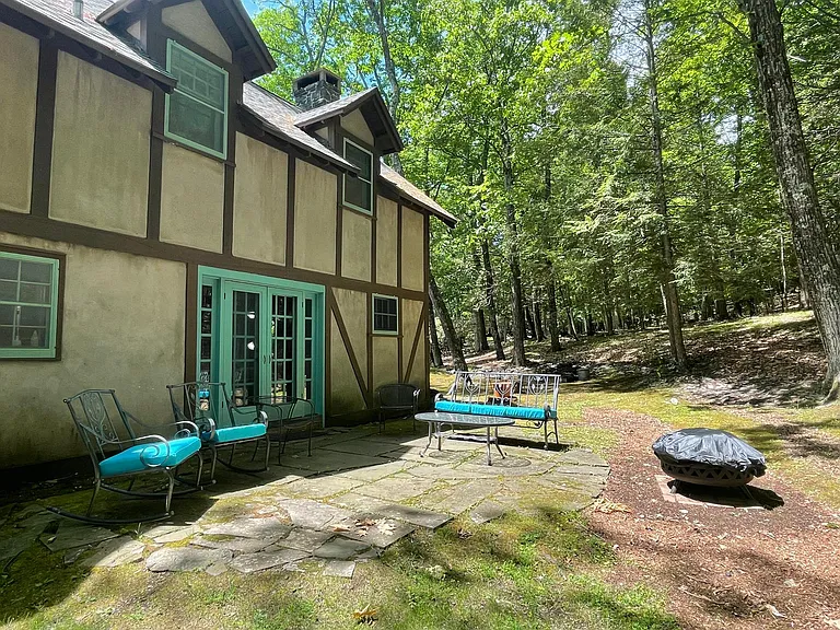 102 Boggs Hill Rd — Photo 38