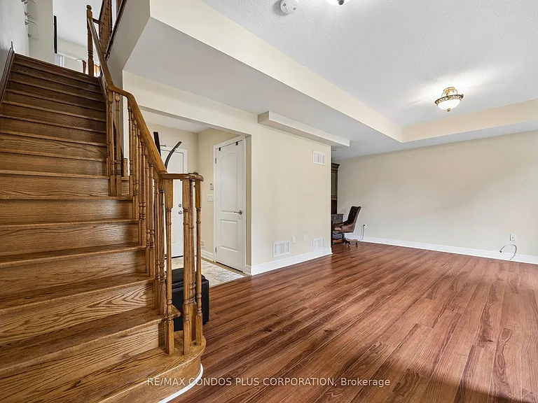 96 N Park Rd — Photo 34