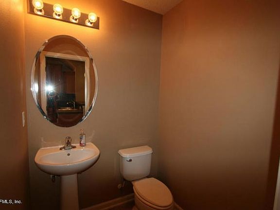 5th image of 12293 Black Walnut Ct