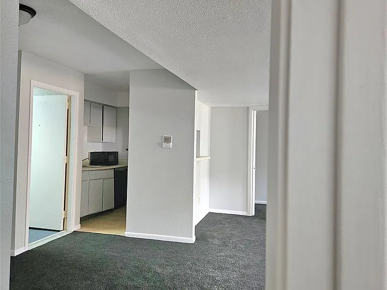 8421 Hearth Dr #21 — Photo 6