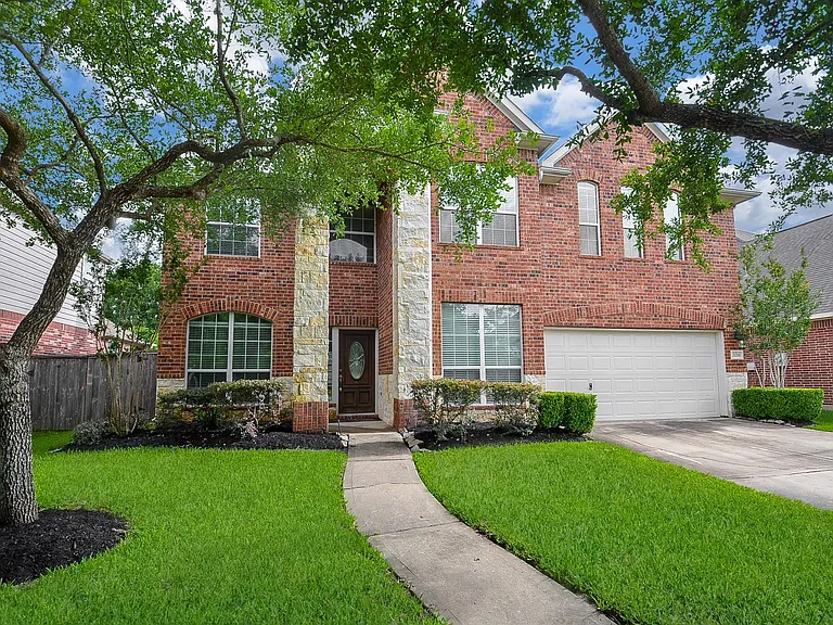 5218 Lacey Oak Meadow Dr — Photo 2