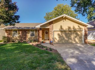 2337 S Rogers Ave, Springfield, MO 65804