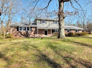 4280 Daniels St, Chester, VA 23831