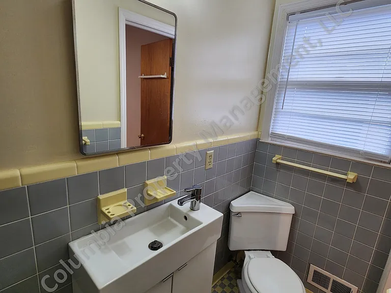 7241 Venus Rd — Photo 12