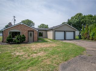 7682 Oakdale St NW, Massillon, OH 44646