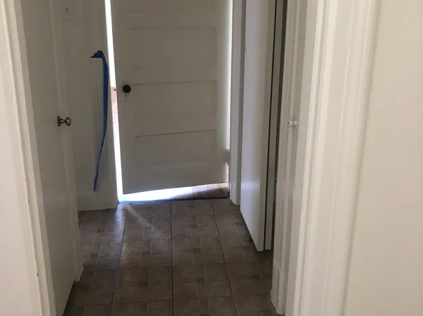 6135 Jackson St APT 2, Pittsburgh, PA 15206