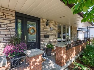 40 Wedgewood Dr, Brantford, ON N3R 6J3