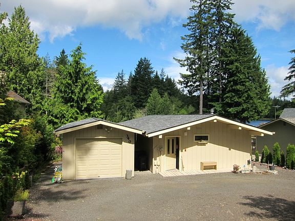 3rd image of 340 E Lakeshore Dr