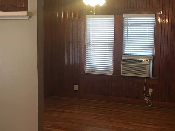 4th image of 1007 Oakland St APT 100