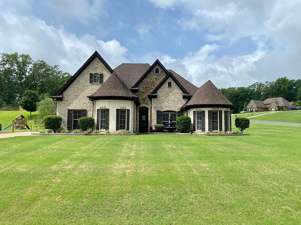 1st image of 9840 Cypress Hollow Dr